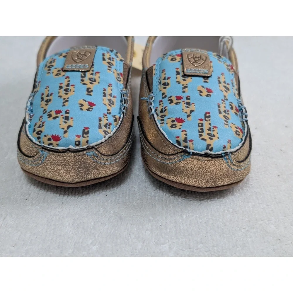 Ariat product pair